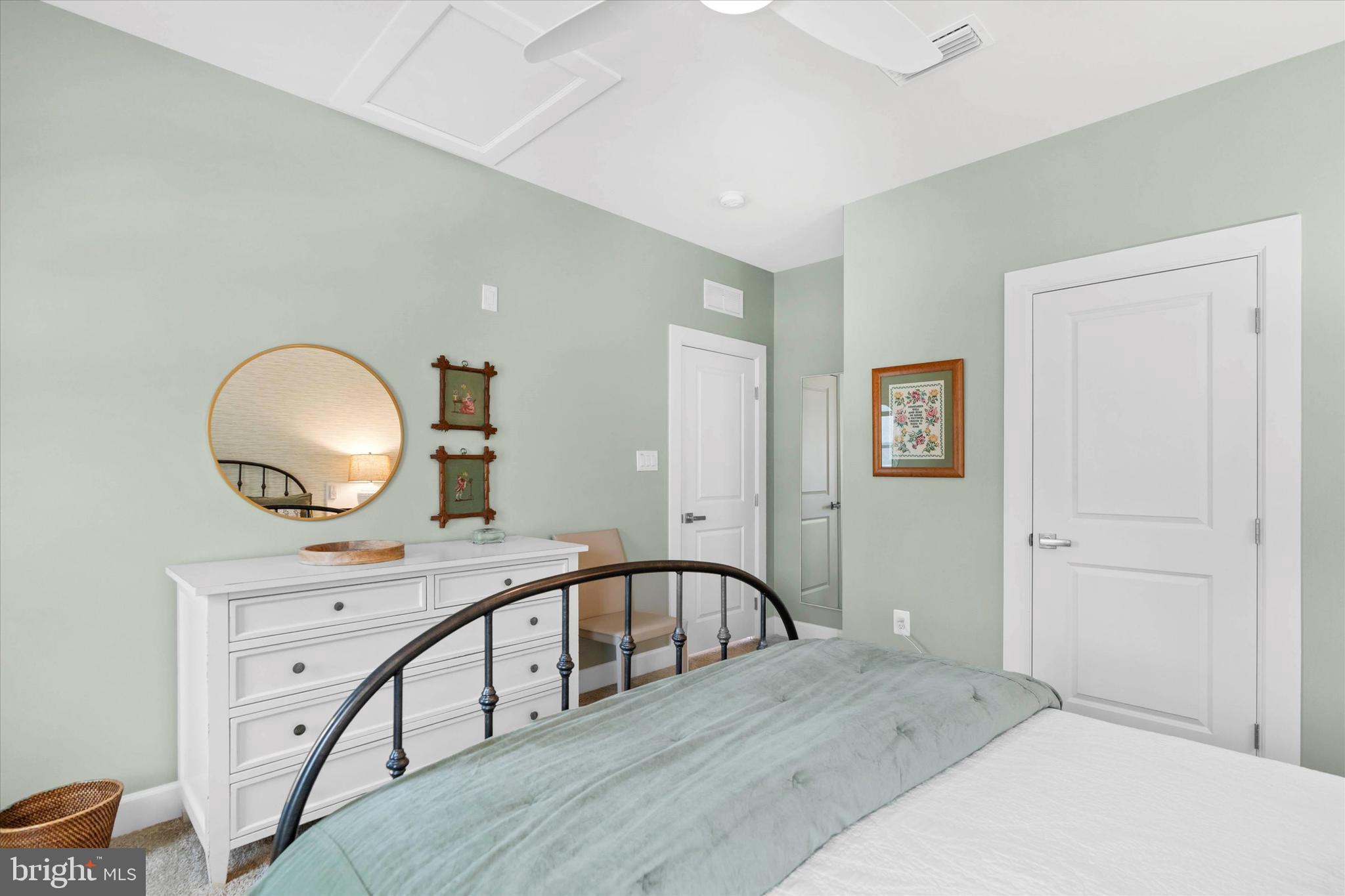 GREYSTONE - Residential