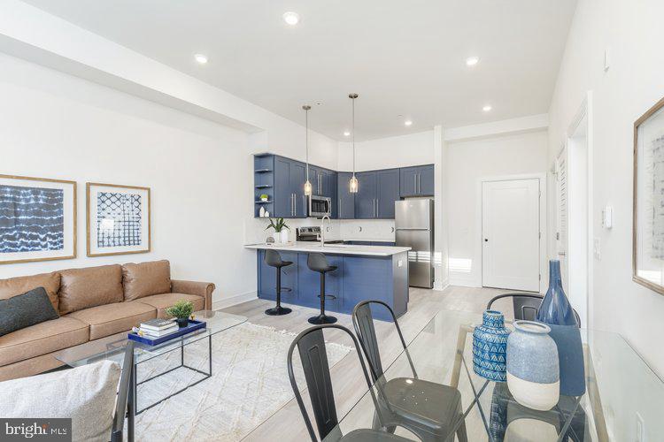 MANAYUNK - Residential Lease