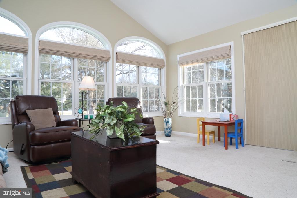 INDIAN SPRINGS - Residential