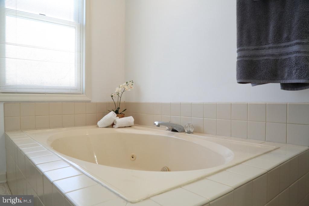 INDIAN SPRINGS - Residential