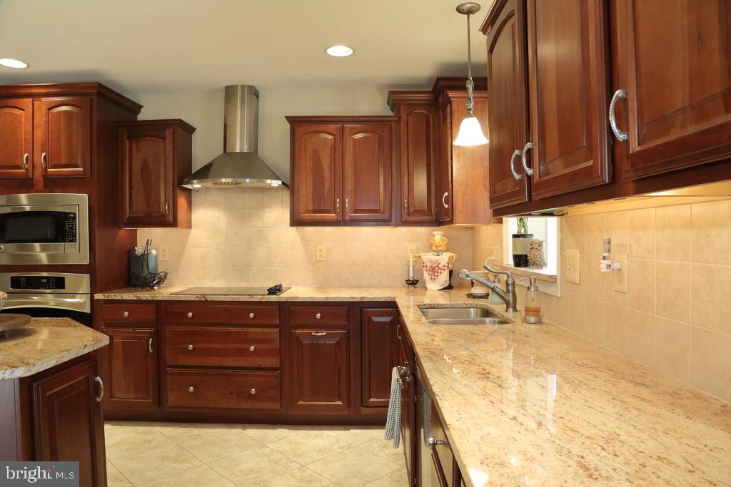 INDIAN SPRINGS - Residential