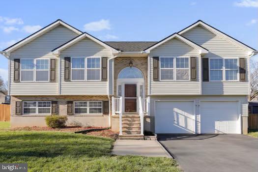 SYCAMORE VILLAGE - Residential