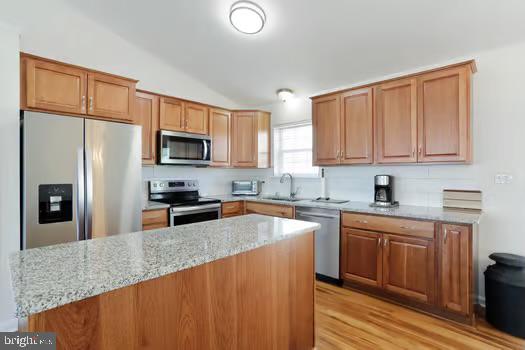 SYCAMORE VILLAGE - Residential