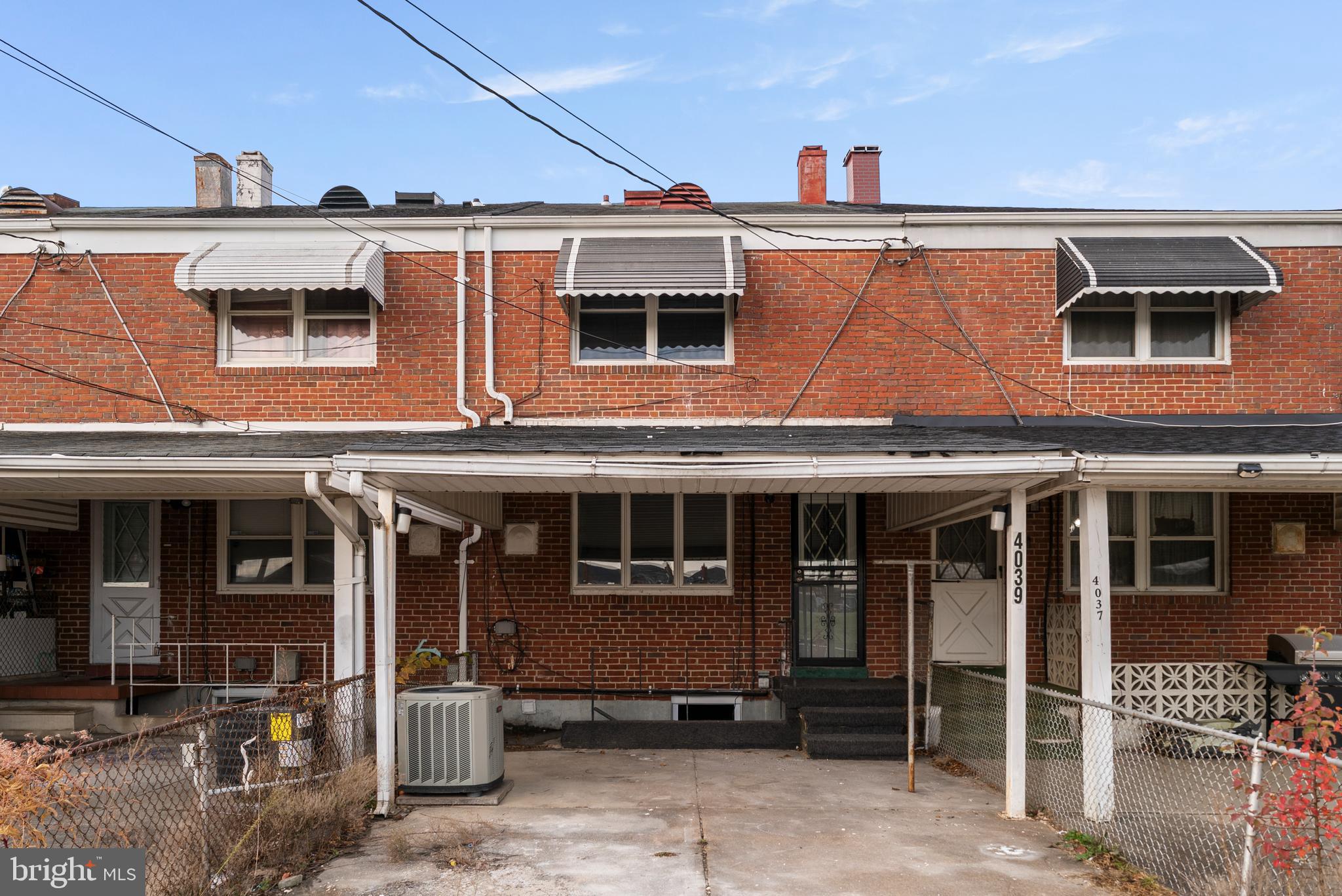 NORTH POINT VILLAGE - Residential