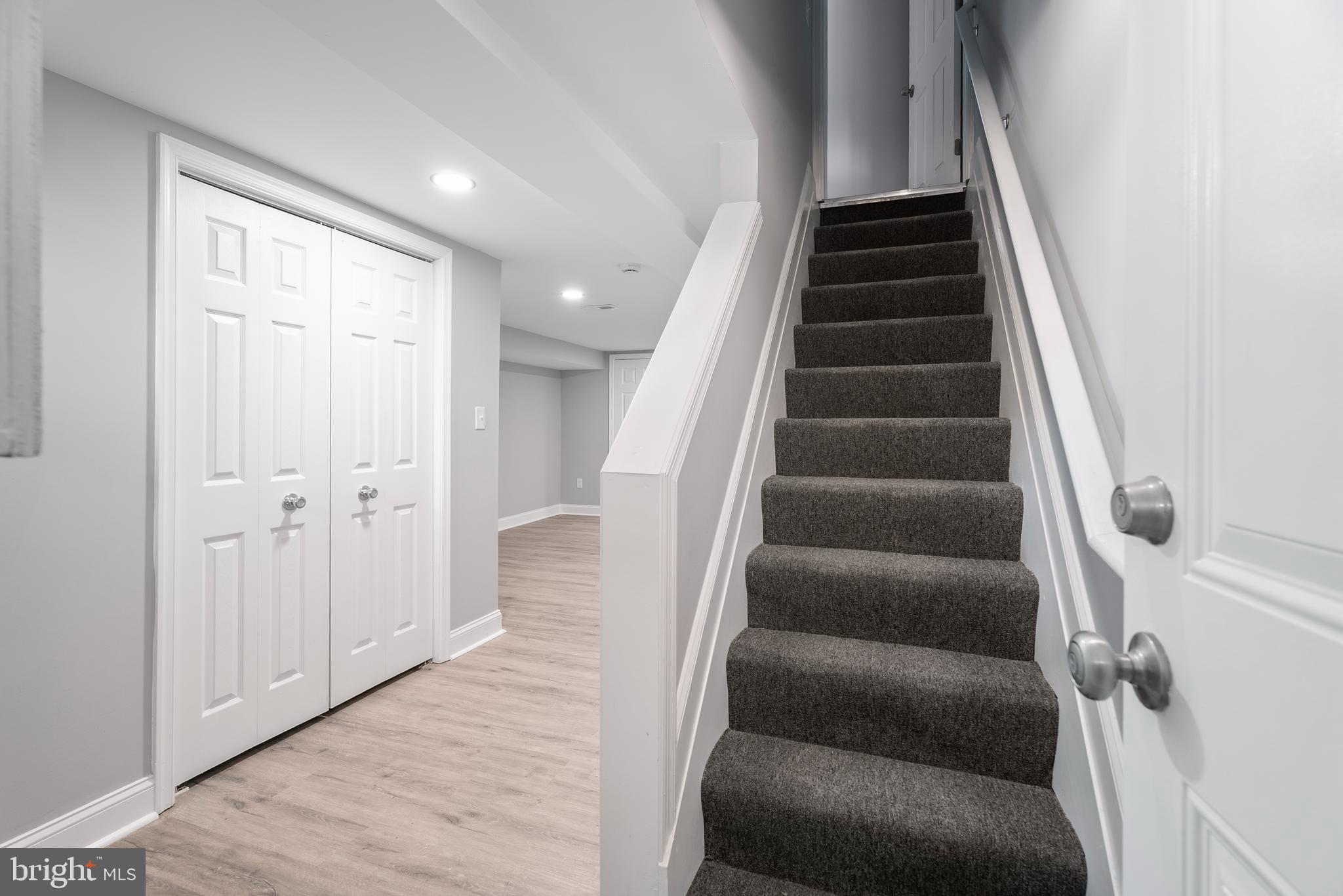 NORTH POINT VILLAGE - Residential