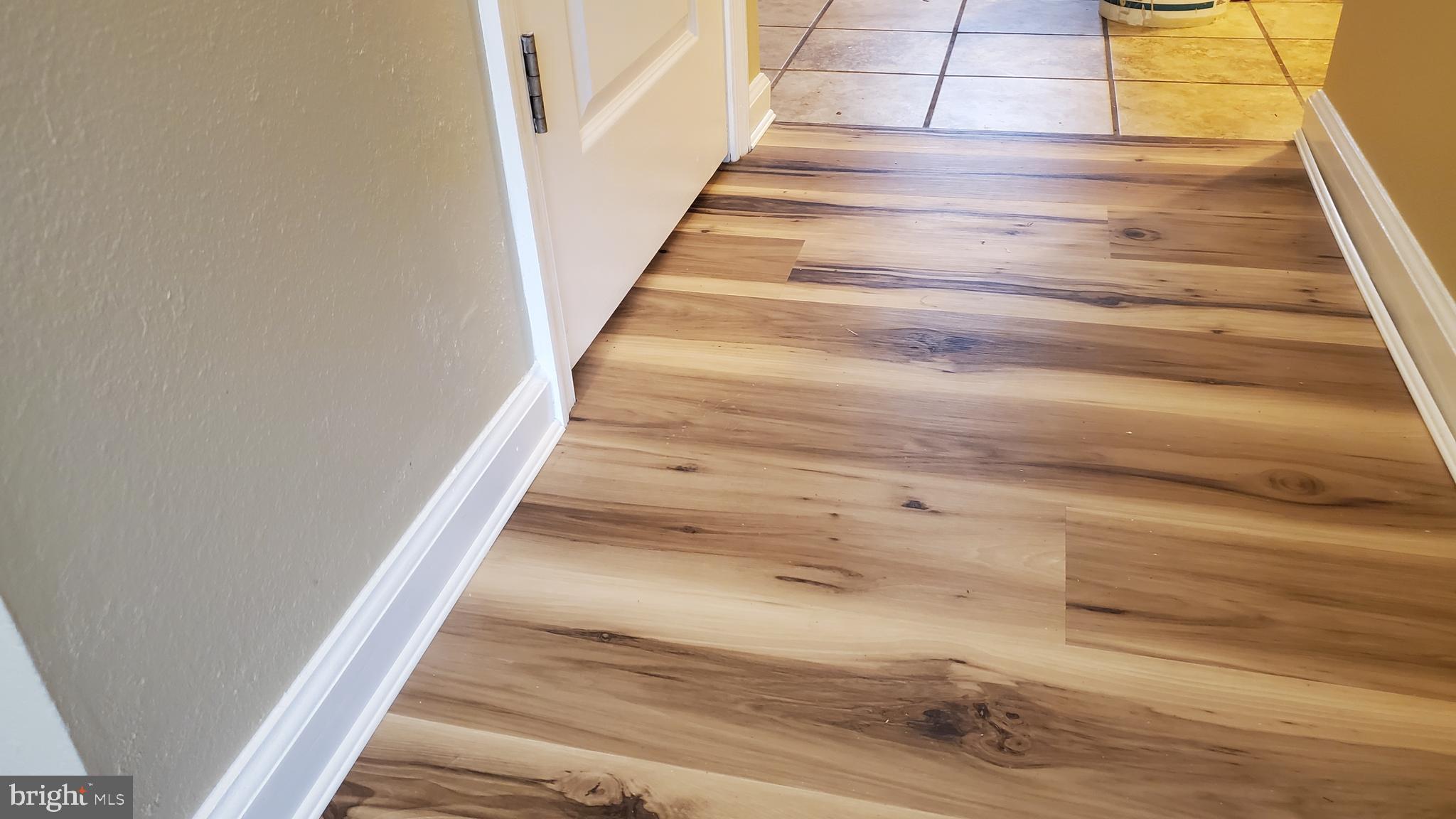 SURRY SQUARE - Residential