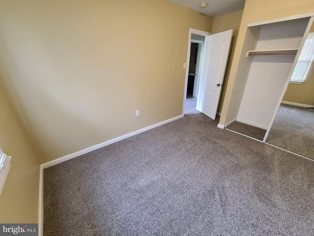 SURRY SQUARE - Residential