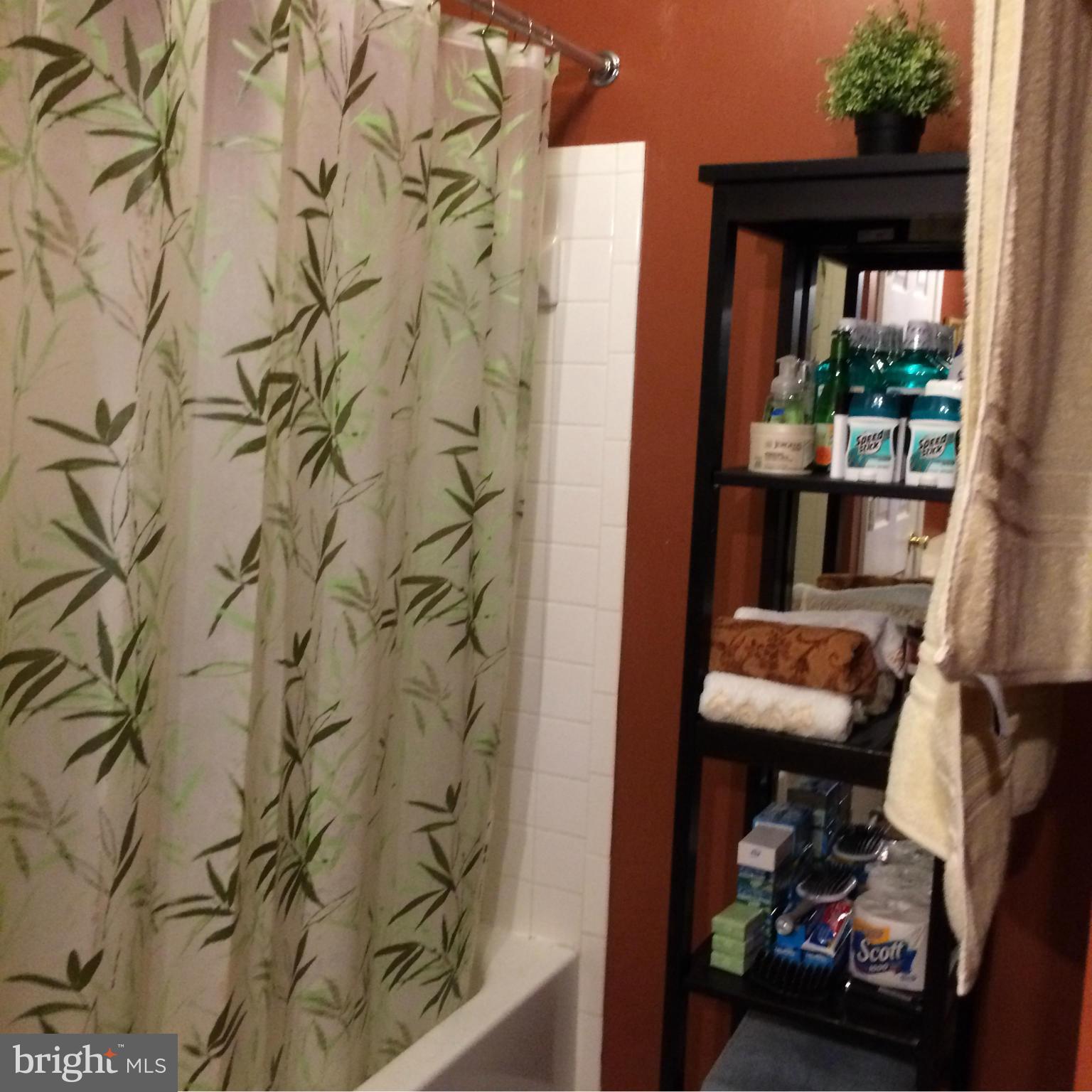 SILVER HILL FARM - Residential