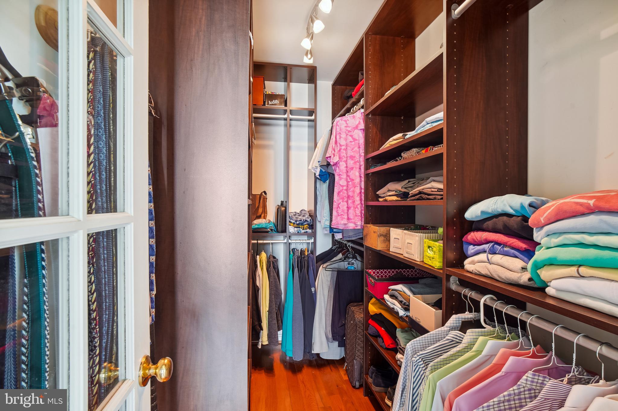 WESTWINDS - Residential