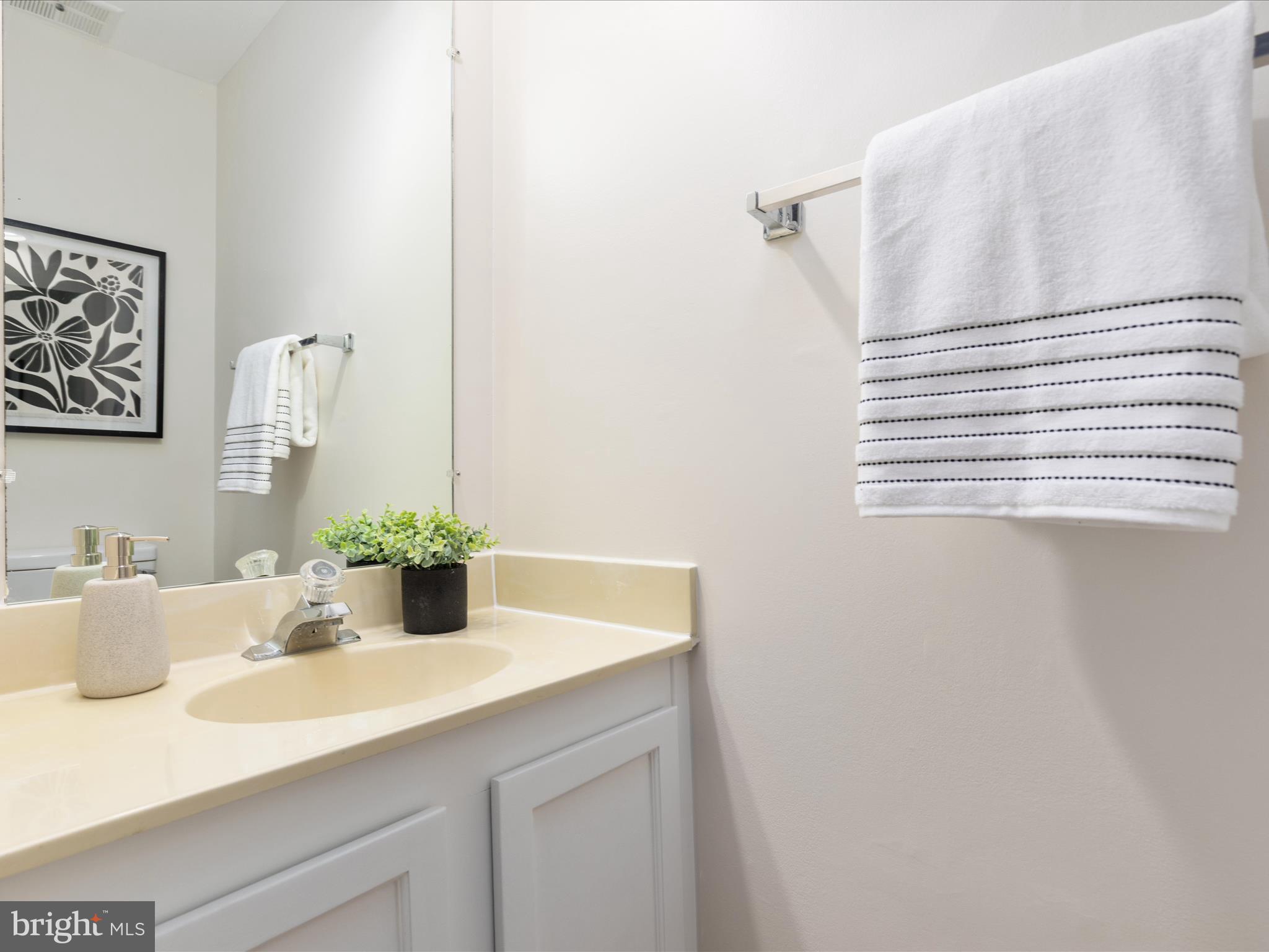 FAIR WOODS - Residential