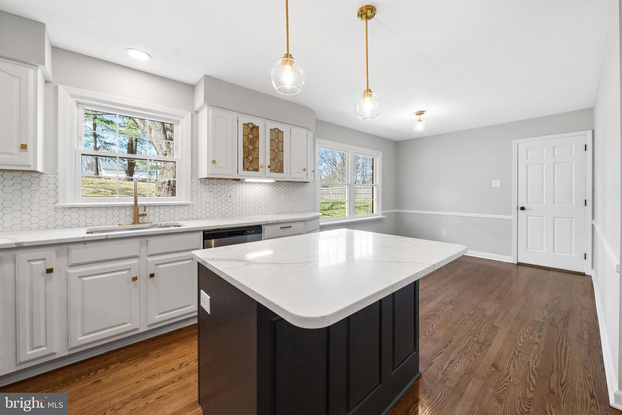 VALLEY VIEW - Residential