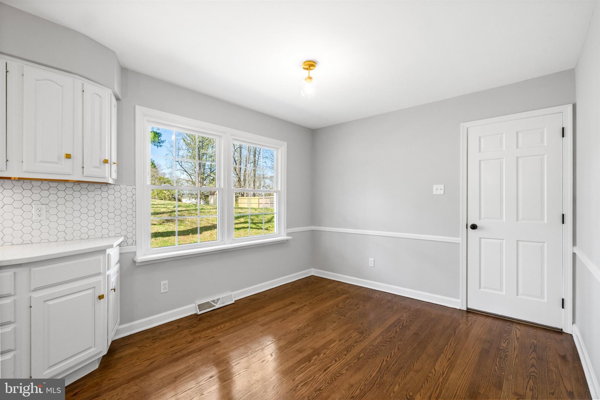 VALLEY VIEW - Residential