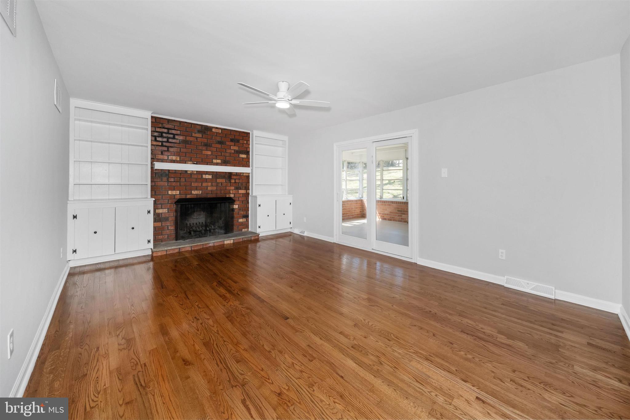 VALLEY VIEW - Residential