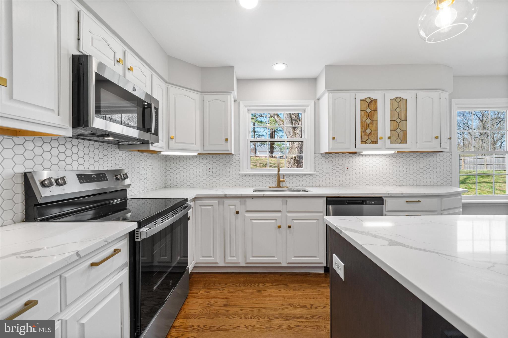 VALLEY VIEW - Residential