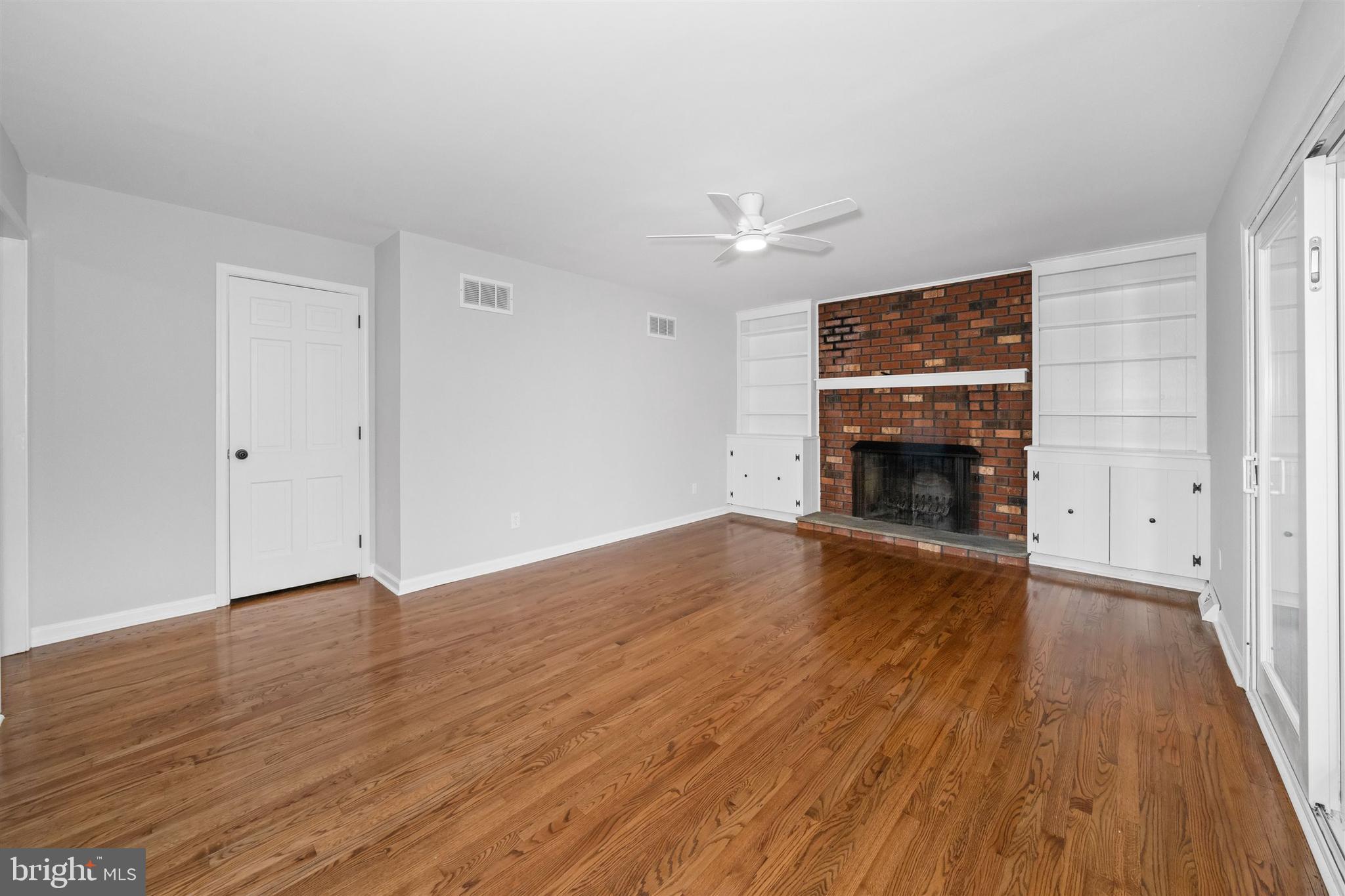 VALLEY VIEW - Residential