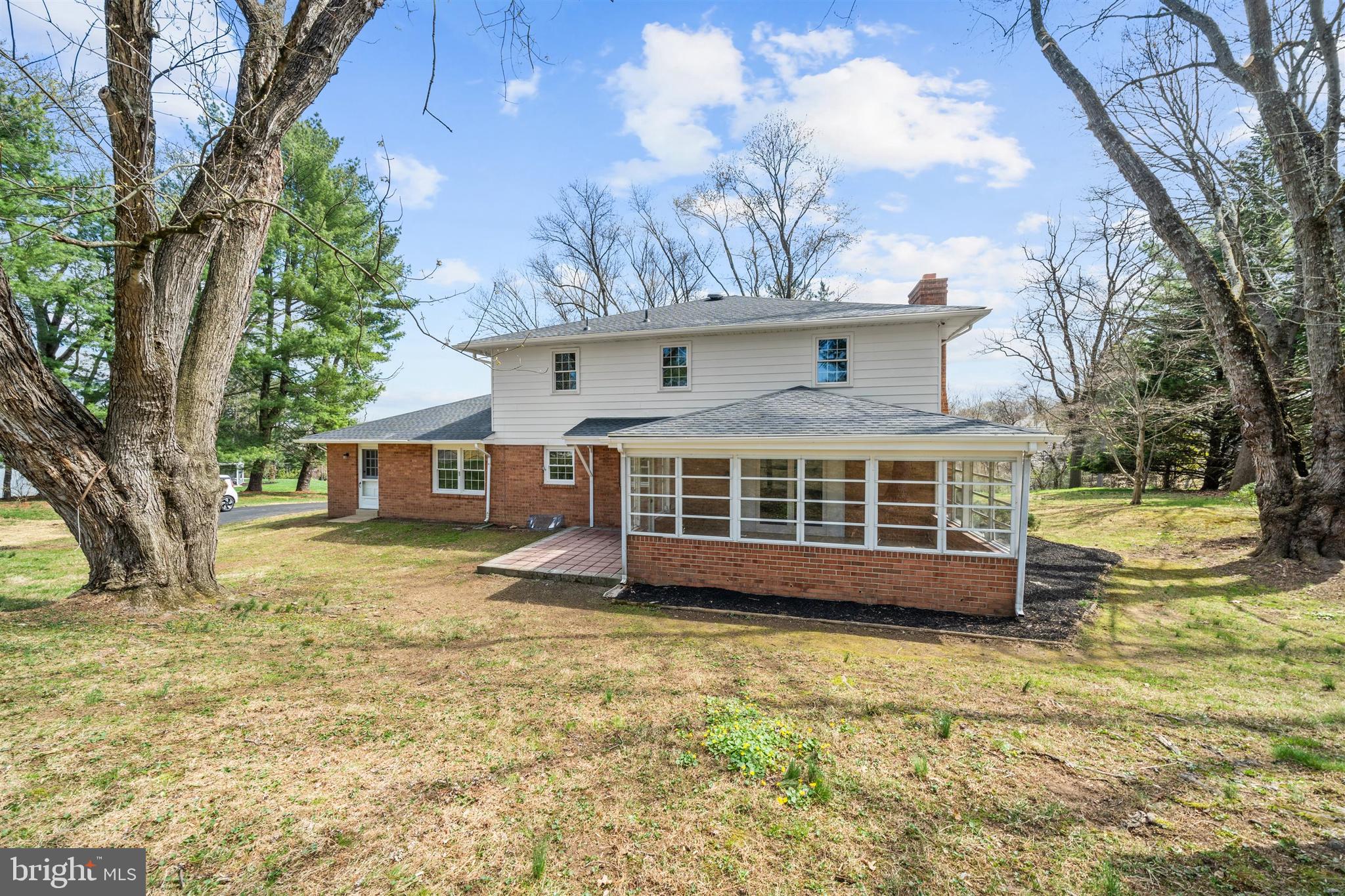 VALLEY VIEW - Residential