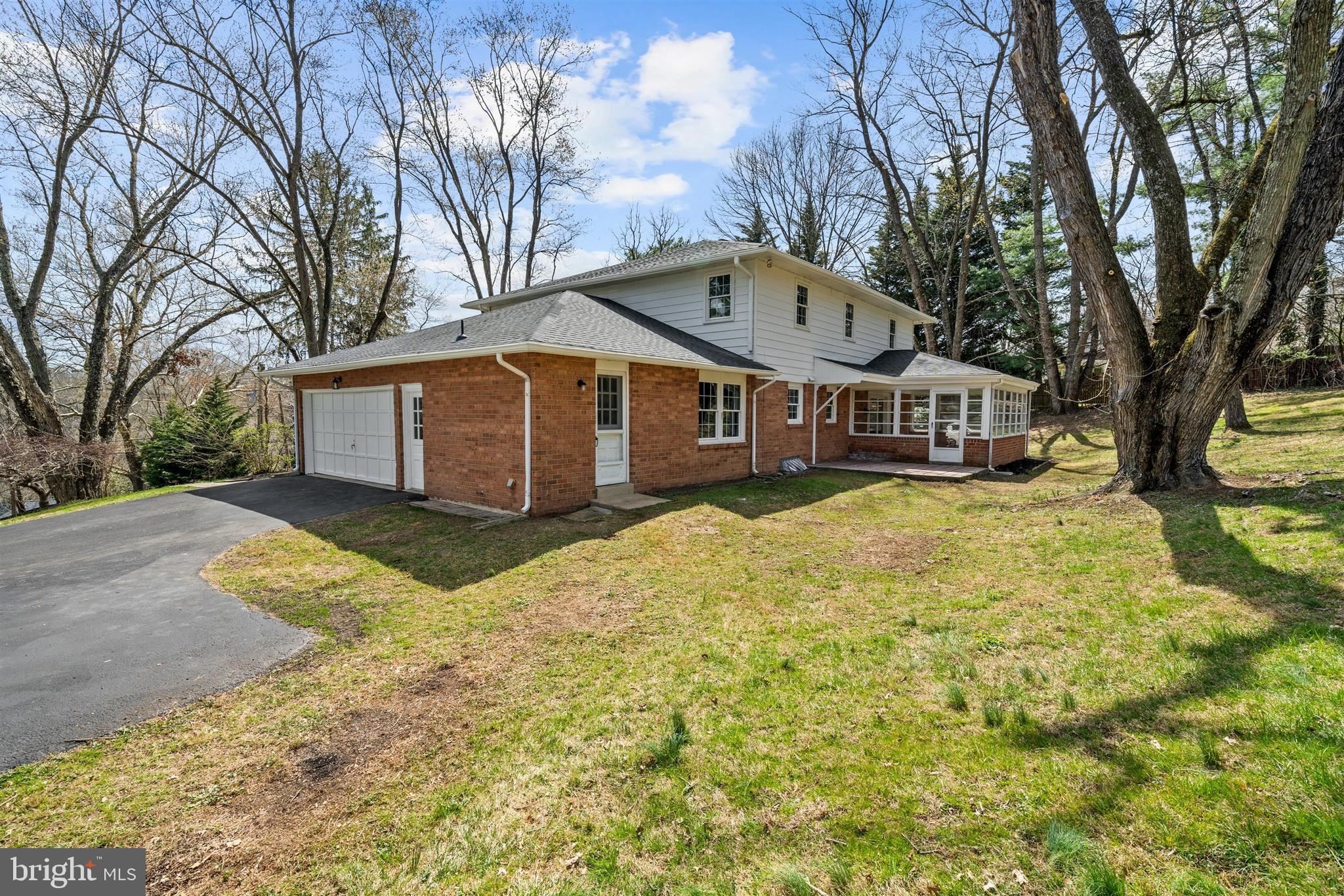 VALLEY VIEW - Residential