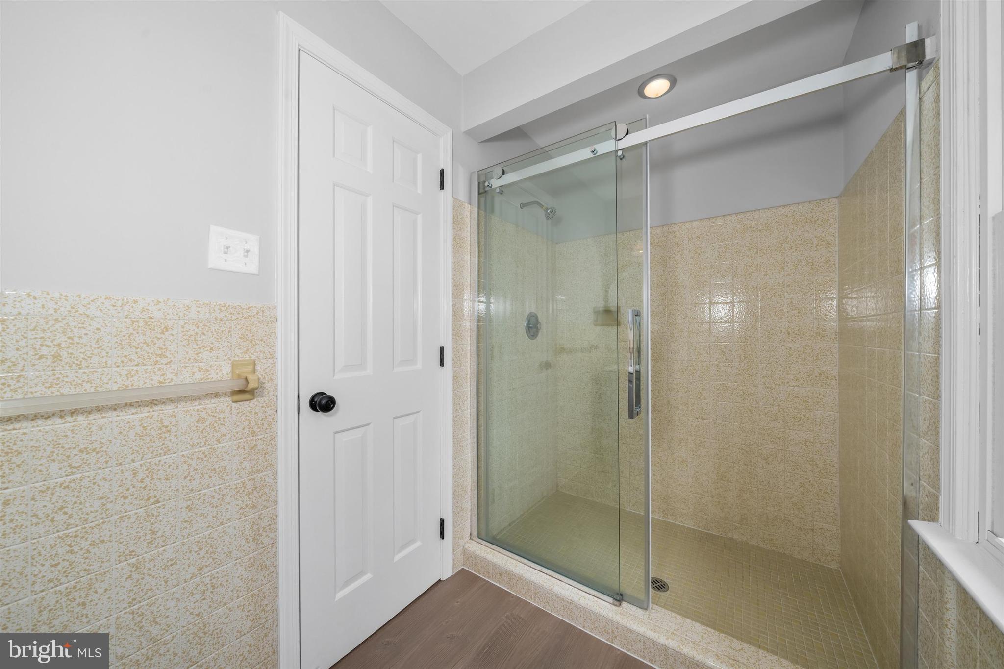 VALLEY VIEW - Residential