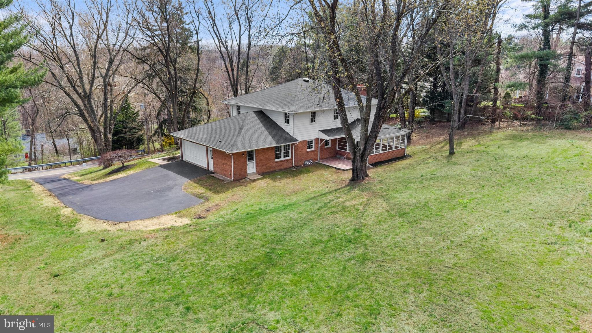 VALLEY VIEW - Residential