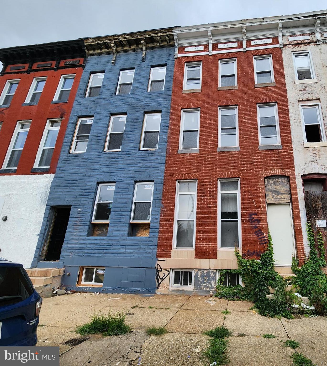 EAST SIDE - Residential