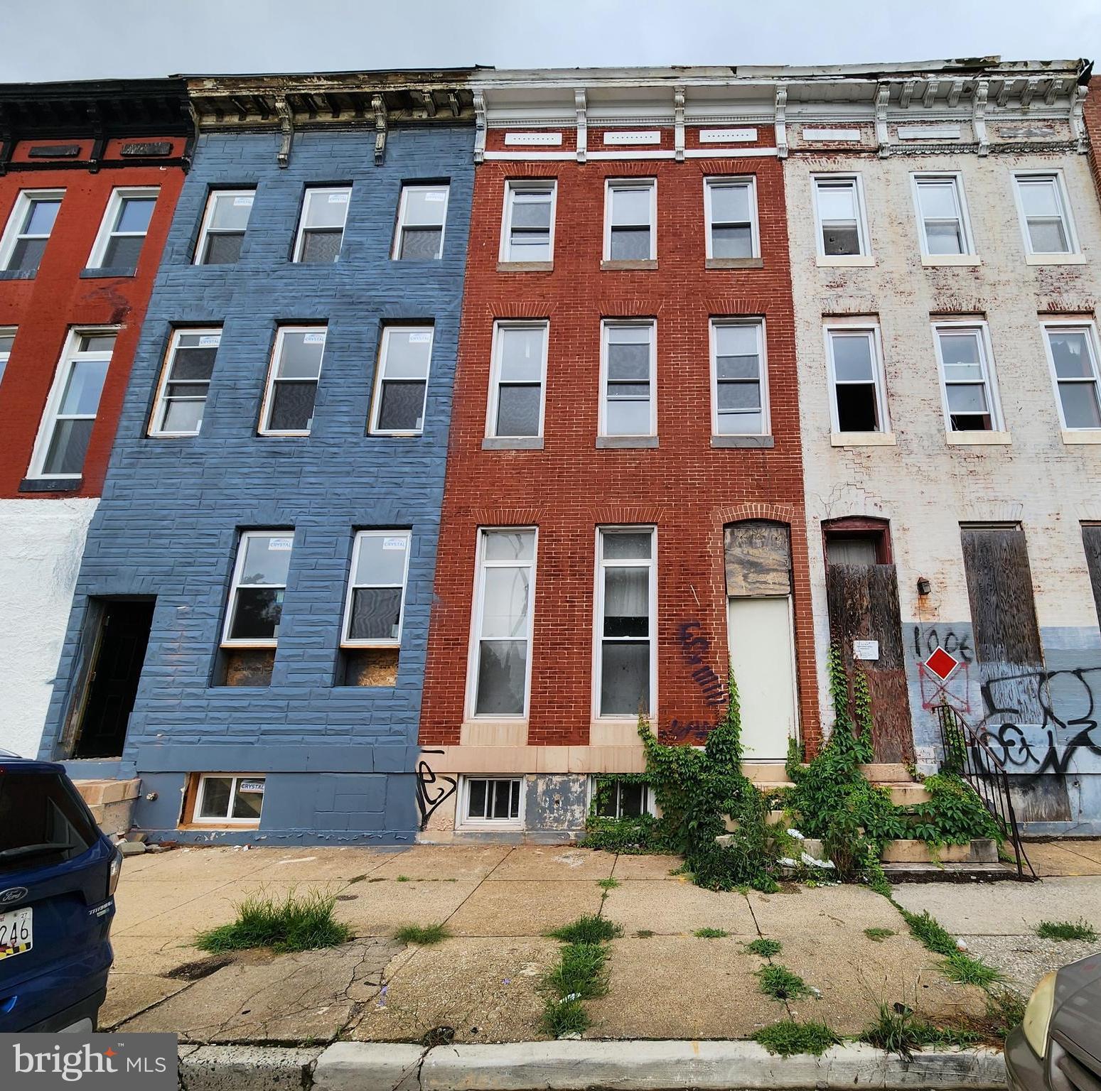 EAST SIDE - Residential