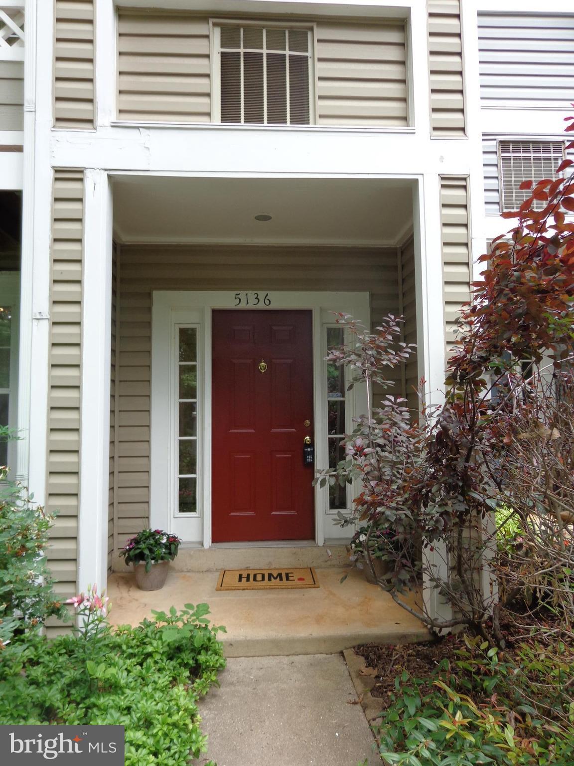 LIFESTYLE AT SULLY STATION - Residential