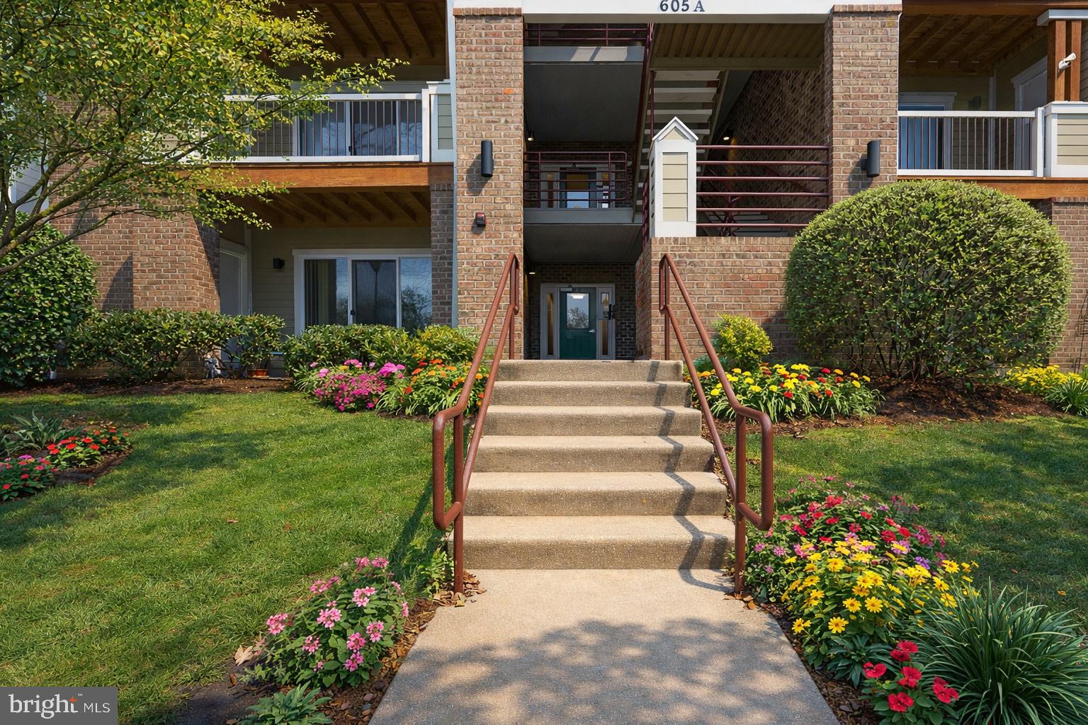 ADMIRAL REACH AT HARBOUR GATES - Residential