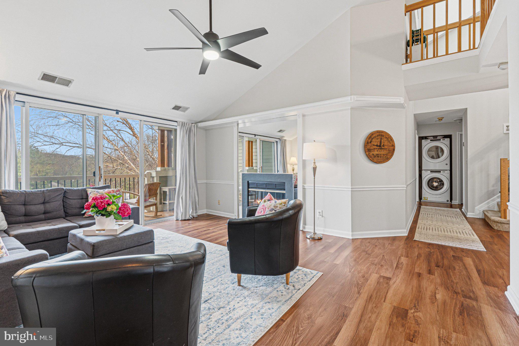 605 ADMIRAL DRIVE 301