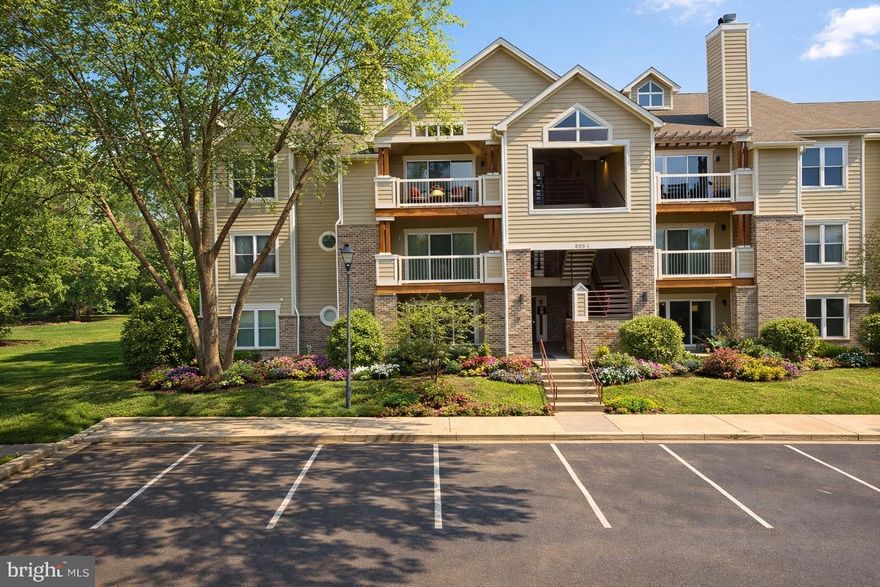 HURRY! This location is EVERTHING! Ready for a low-maintenance lifestyle? Experience effortless living in this beautifully updated & meticulously maintained Penthouse/Loft unit in the heart of ALL that is Annapolis. Step inside & prepare to be dazzled by it's soaring ceilings & bright open vibe adorned with all the fun "toppings" necessary for comfort in living. NEW (2021-present) FANTASTIC Chef's kitchen w/PANTRY, wood Floors, custom lighting & more. RARE bonus LOFT- the ideal flex space for home office, overflow entertaining, workout+++ overlooks main living space. You name it, it's been updated and improved for an absolutely turn-key experience. Escape to your bedroom suite with spacious walk-in closet & private bath featuring double vanities, & luxurious spa-inspired walk-in shower. Additional bedroom & bathroom, plus full-sized front load washer & dryer seal the convenience deal. Back Outside, sunny outdoor balcony space with secure storage & AWESOME community amenities await, JUST IN TIME for SPRING/SUMMER sock-free SEASON 2026! Harbour Gate's community swimming pool is literally a "stones-throw" across the parking lot , not to mention walking trails, fitness center, basketball & tennis courts, & much more. With easy access to major commuting routes, legendary shopping, dining, water-oriented pastimes & INCREDIBLY CHARMING historic downtown Annapolis, this little truly special little gem is in the center of it ALL and won't last long.