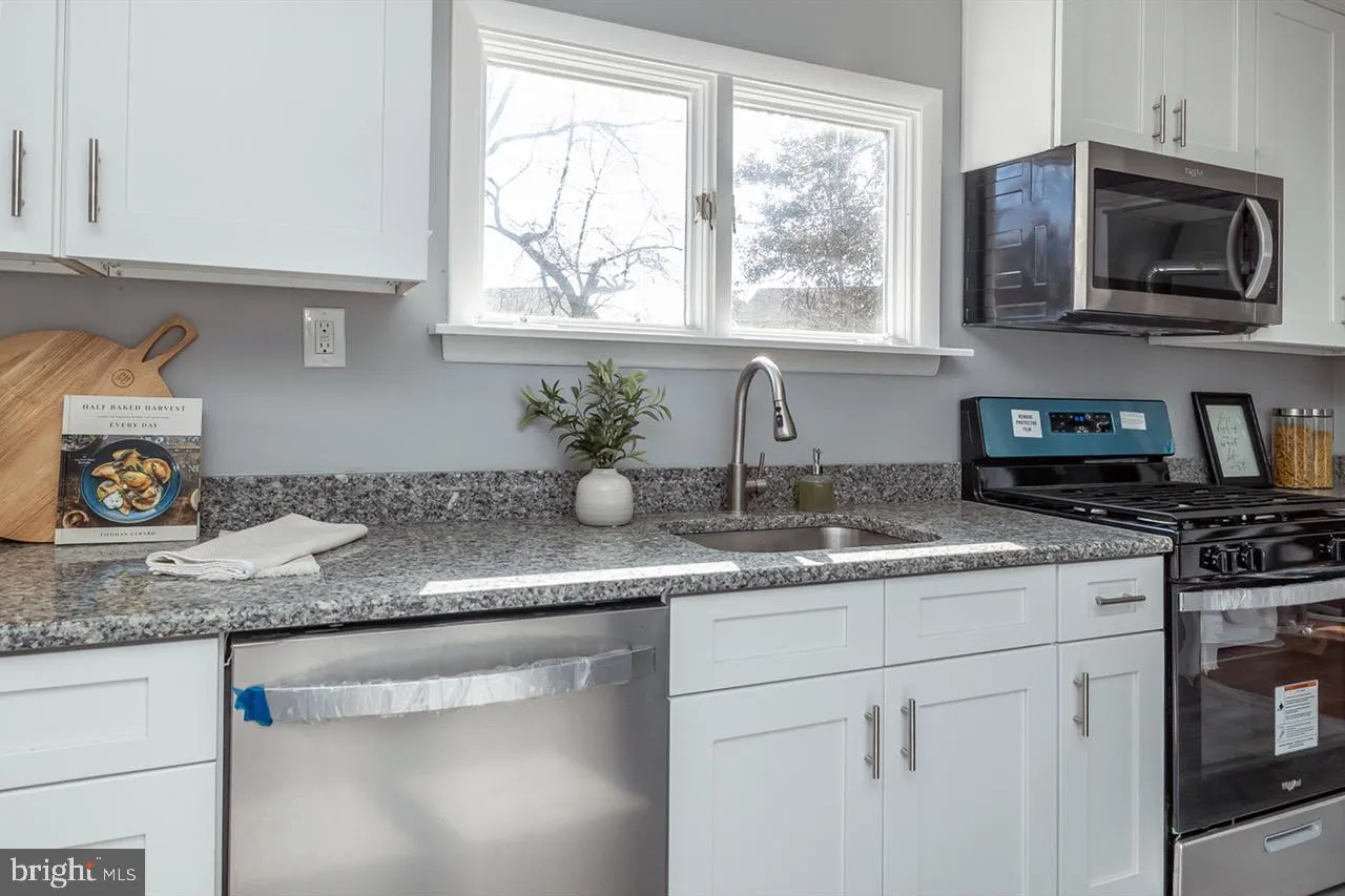 Pine Hill, New Jersey 08021, United States, 3 Bedrooms Bedrooms, ,1 BathroomBathrooms,Residential,Active,104148