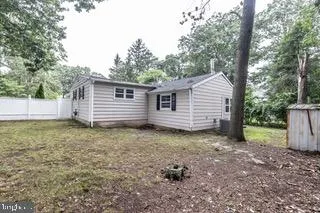 Pine Hill, New Jersey 08021, United States, 3 Bedrooms Bedrooms, ,1 BathroomBathrooms,Residential,Active,104148