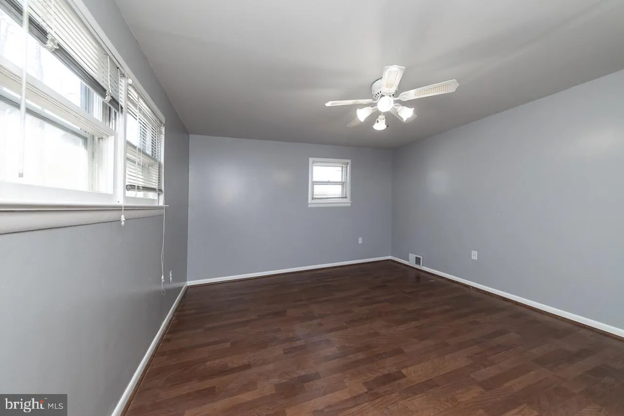 Pine Hill, New Jersey 08021, United States, 3 Bedrooms Bedrooms, ,1 BathroomBathrooms,Residential,Active,104148