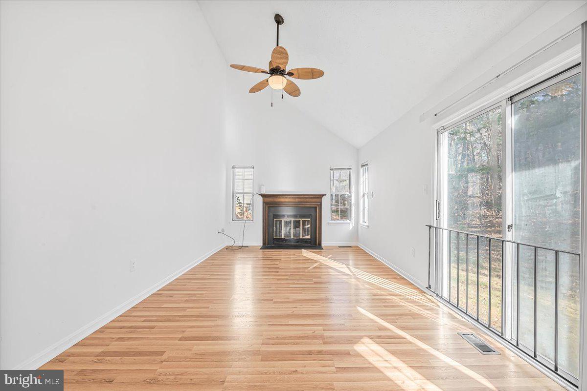 OLD FORT HILLS - Residential