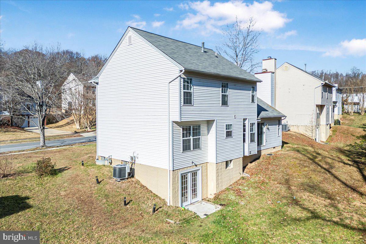 OLD FORT HILLS - Residential