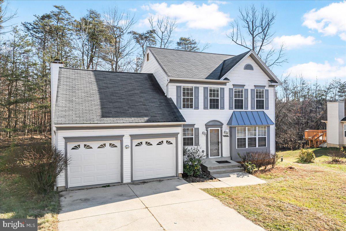 OLD FORT HILLS - Residential