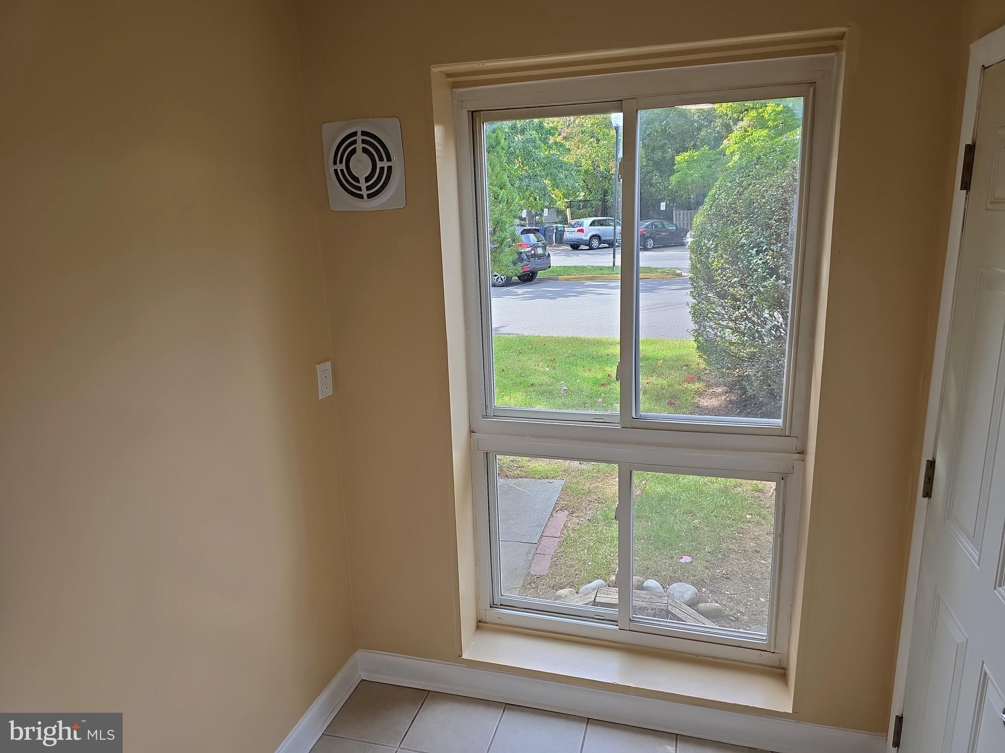 VALLEY PARK - Residential Lease