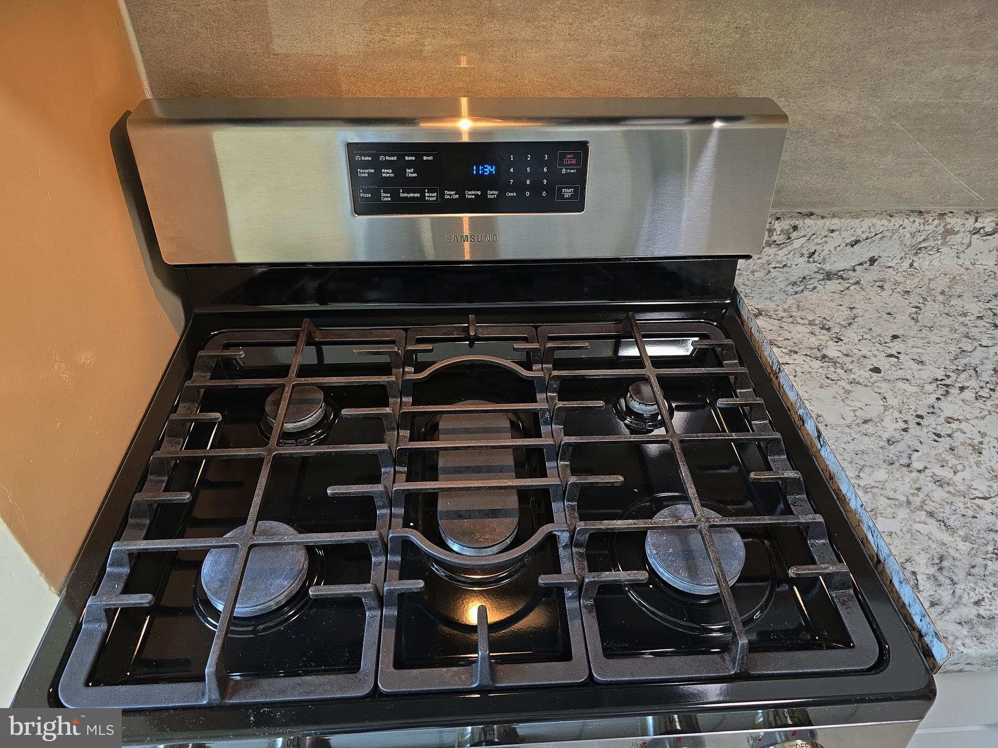 VALLEY PARK - Residential Lease