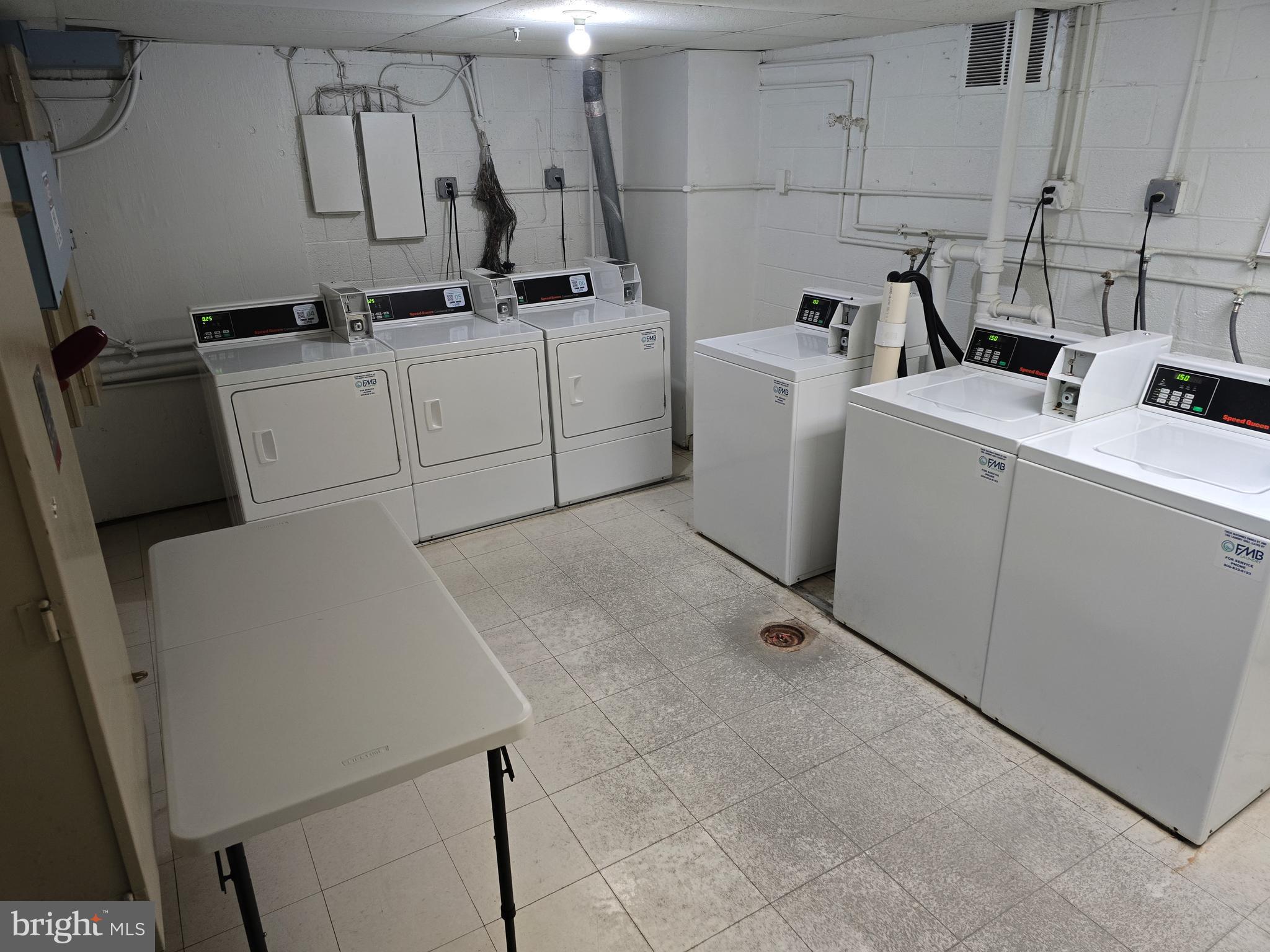 VALLEY PARK - Residential Lease