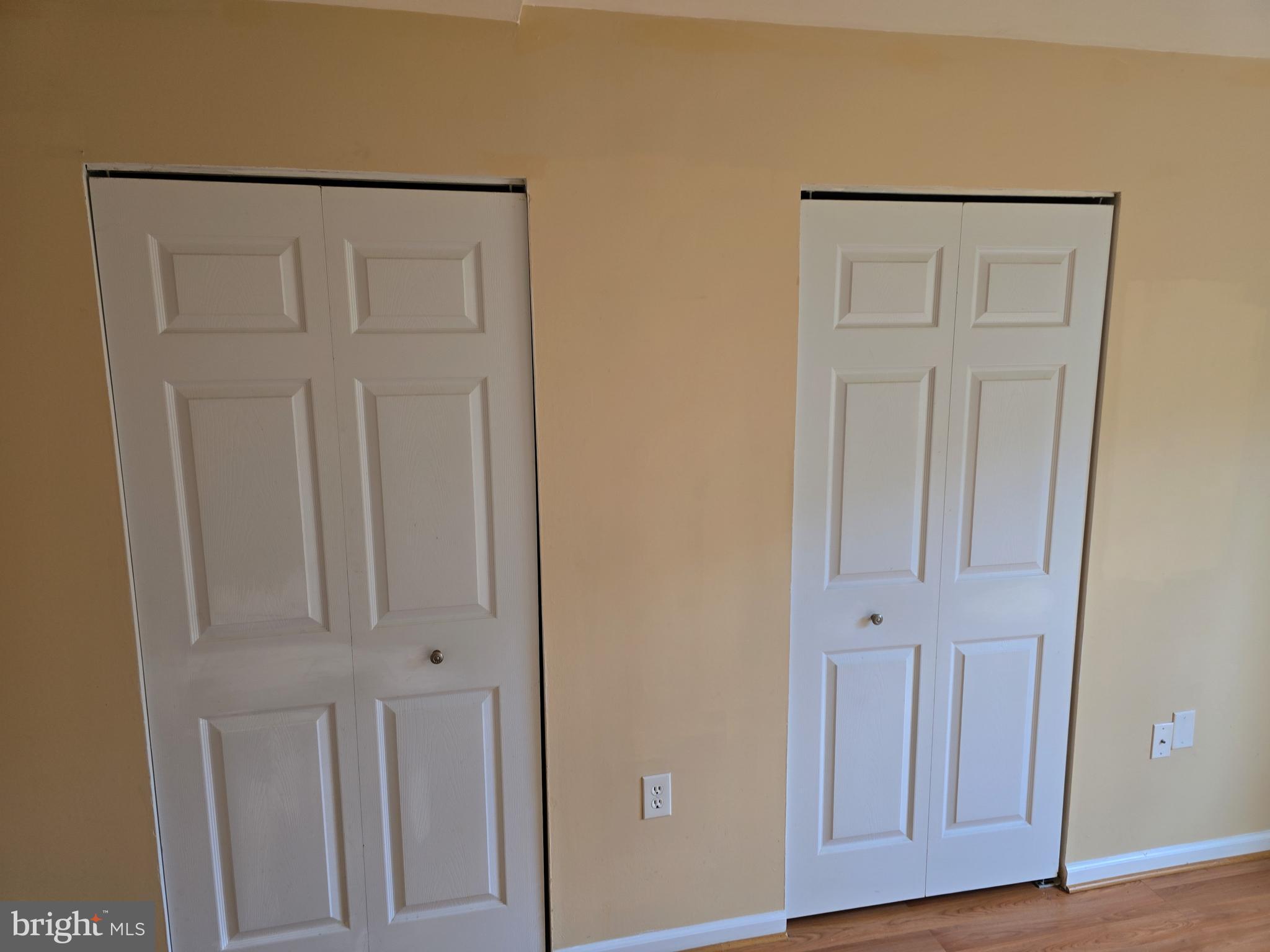 VALLEY PARK - Residential Lease