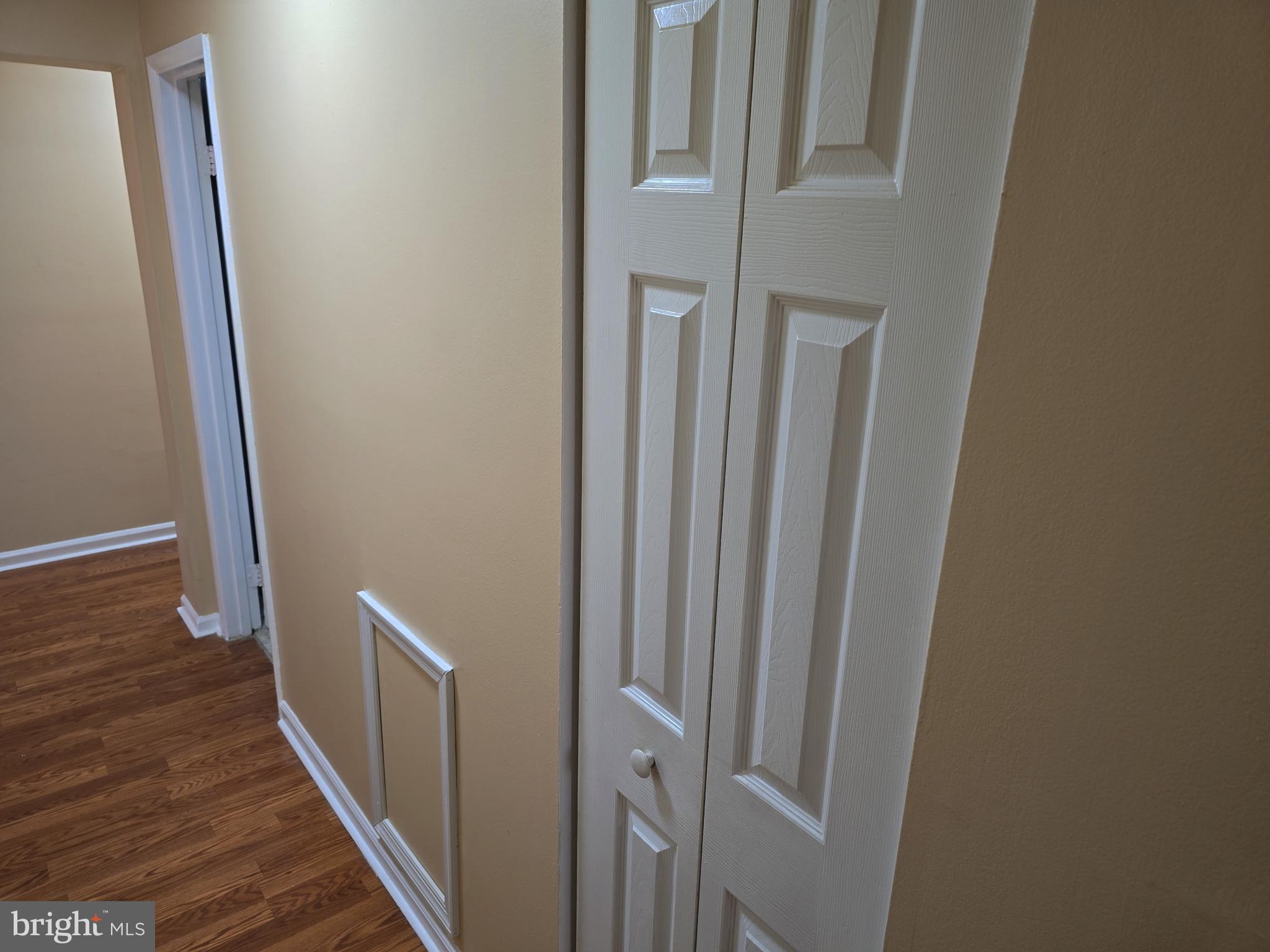 VALLEY PARK - Residential Lease