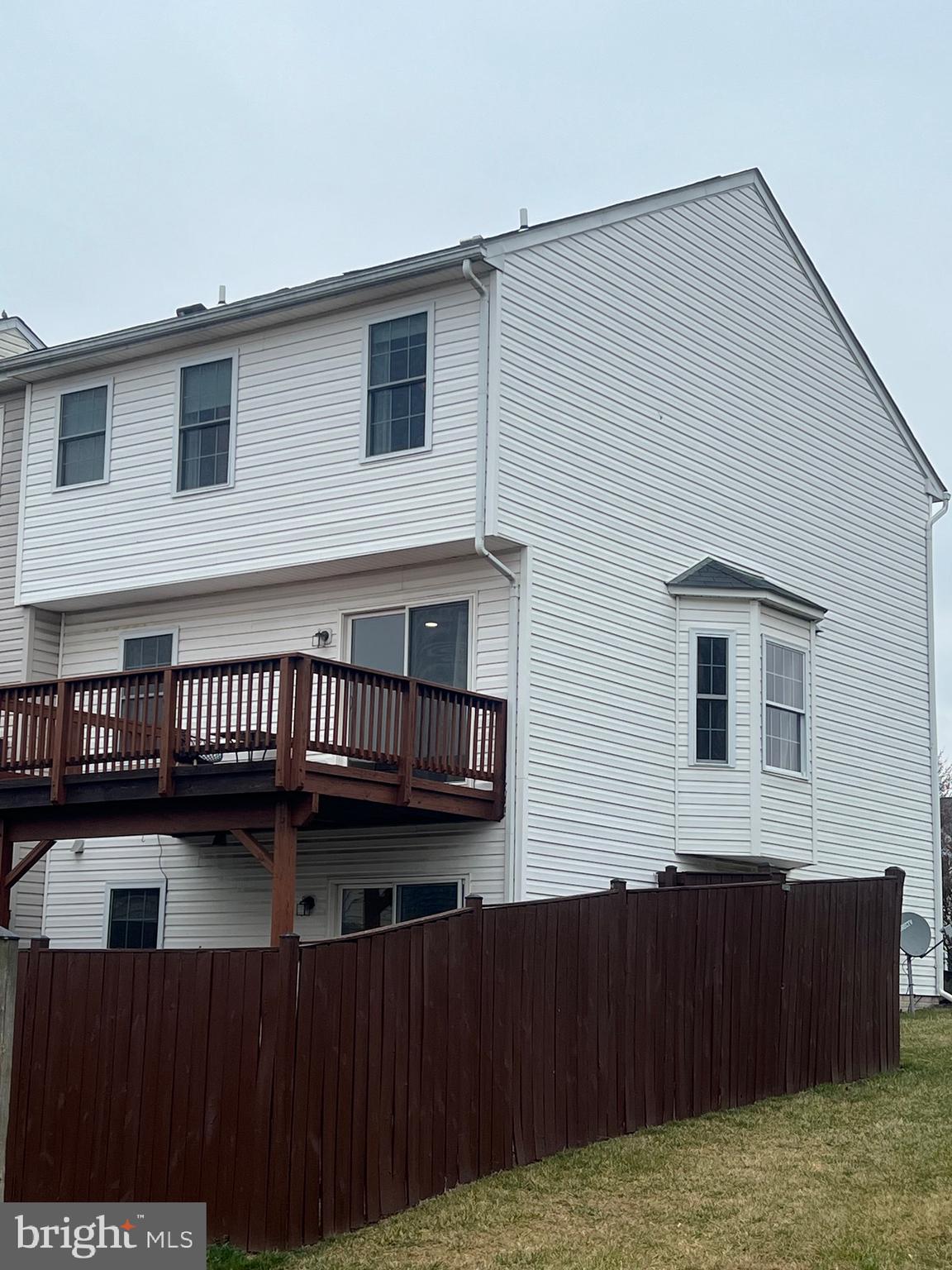 MOUNTAIN VILLAGE - Residential Lease