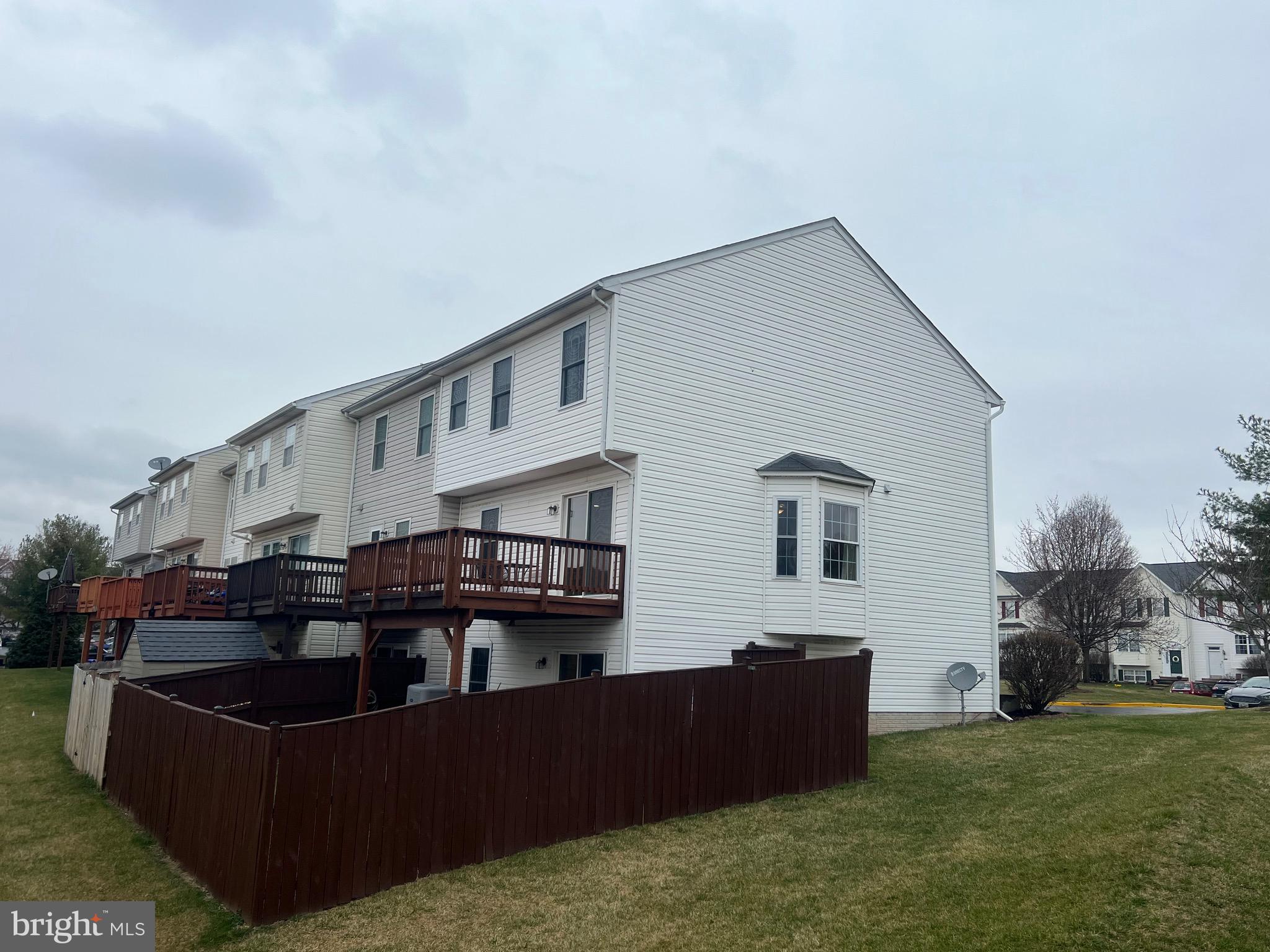 MOUNTAIN VILLAGE - Residential Lease