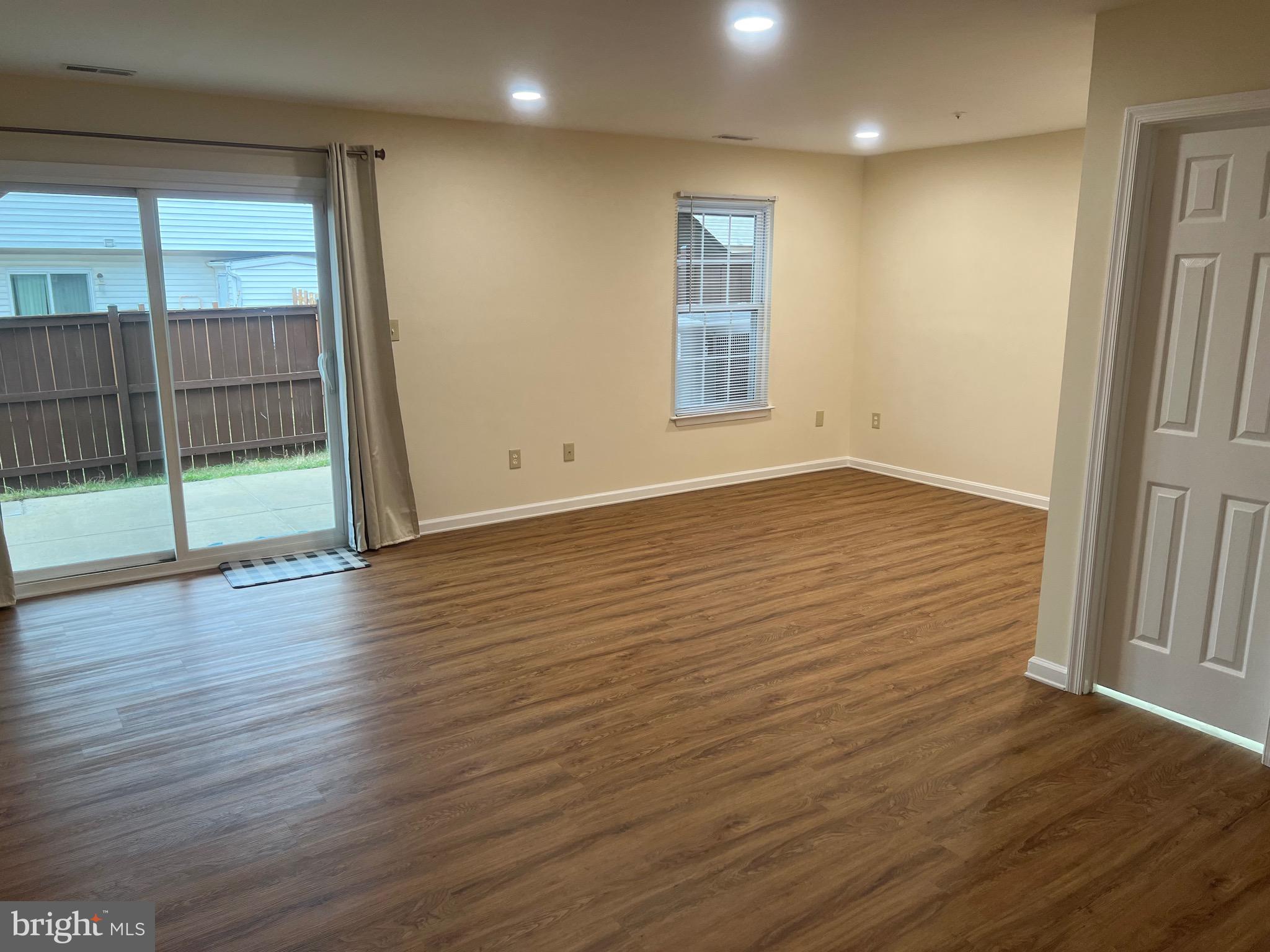 MOUNTAIN VILLAGE - Residential Lease