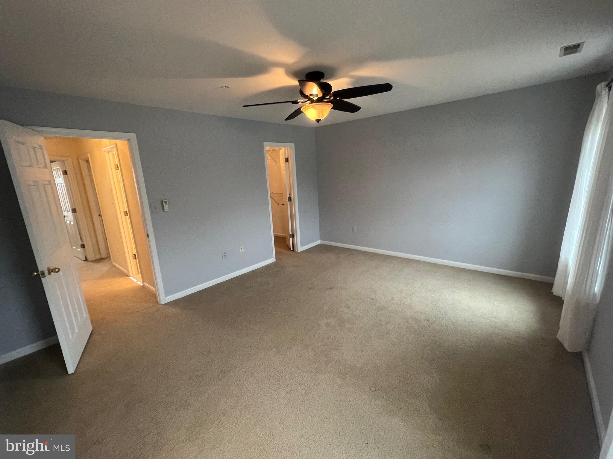 MOUNTAIN VILLAGE - Residential Lease