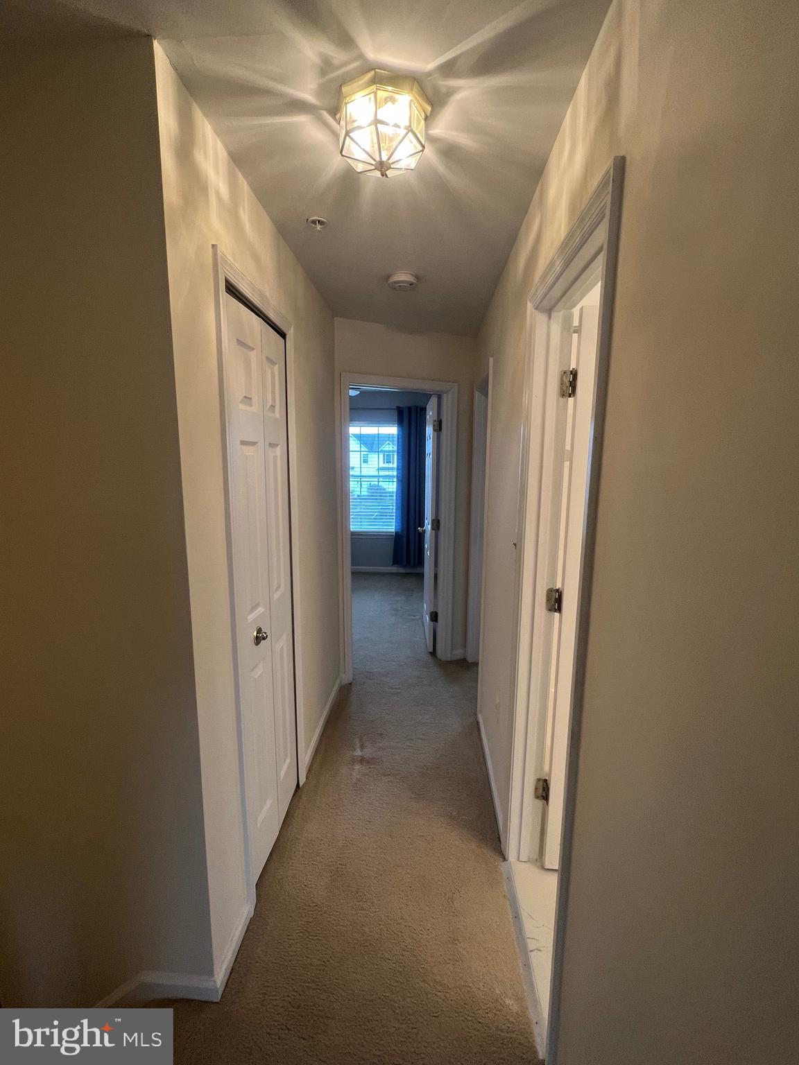 MOUNTAIN VILLAGE - Residential Lease