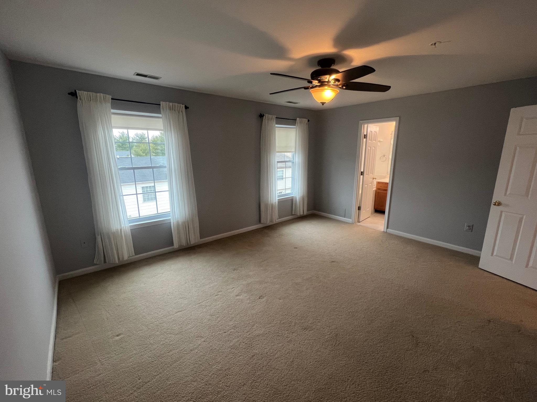 MOUNTAIN VILLAGE - Residential Lease