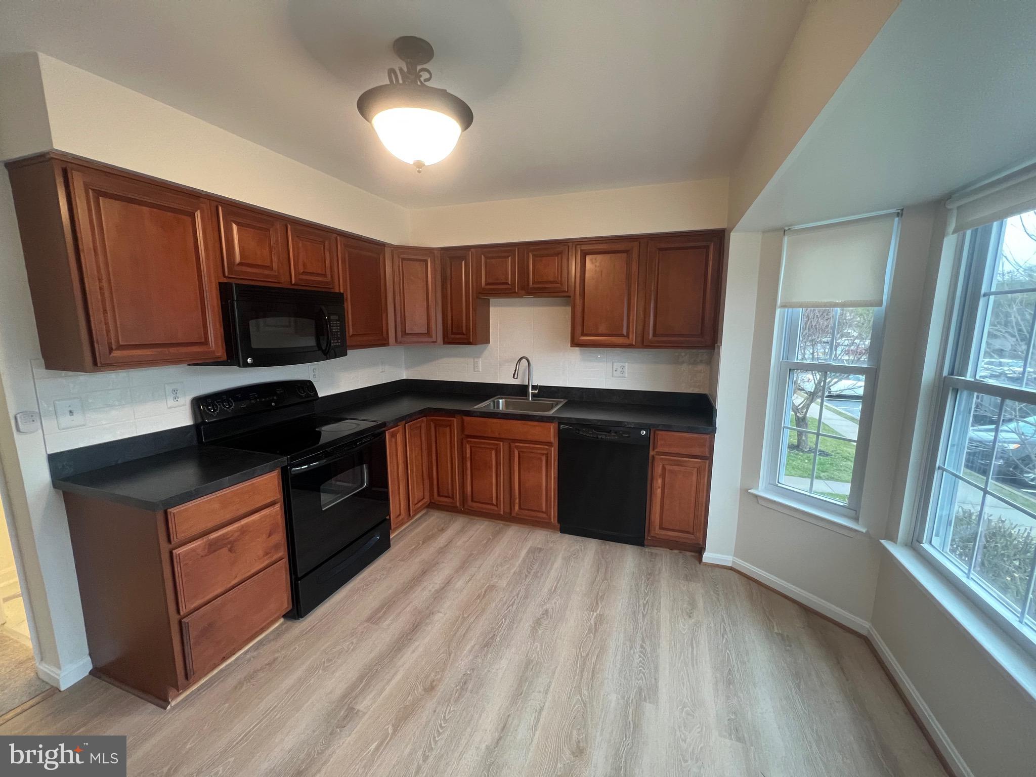 MOUNTAIN VILLAGE - Residential Lease