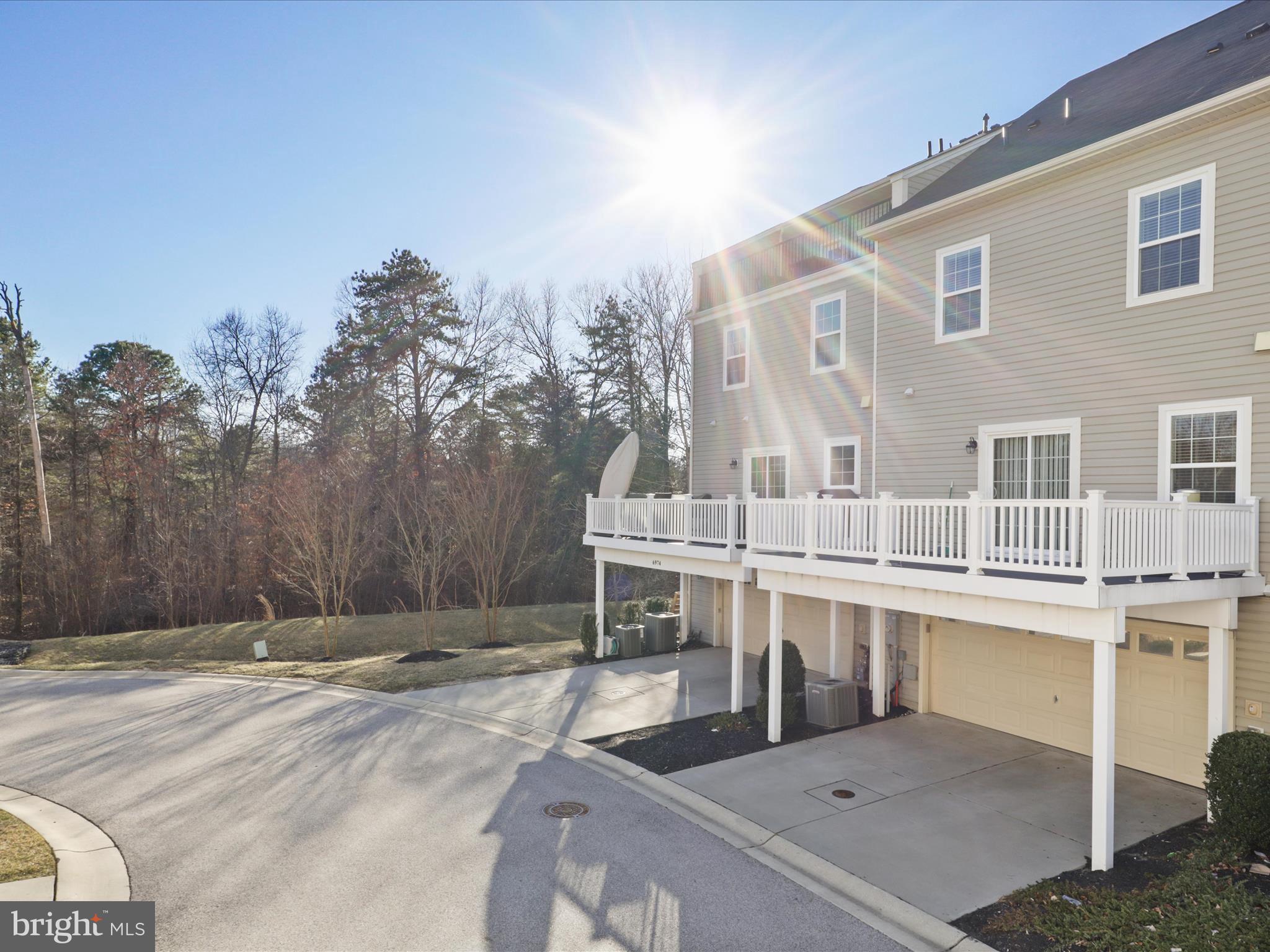 OXFORD SQUARE - Residential