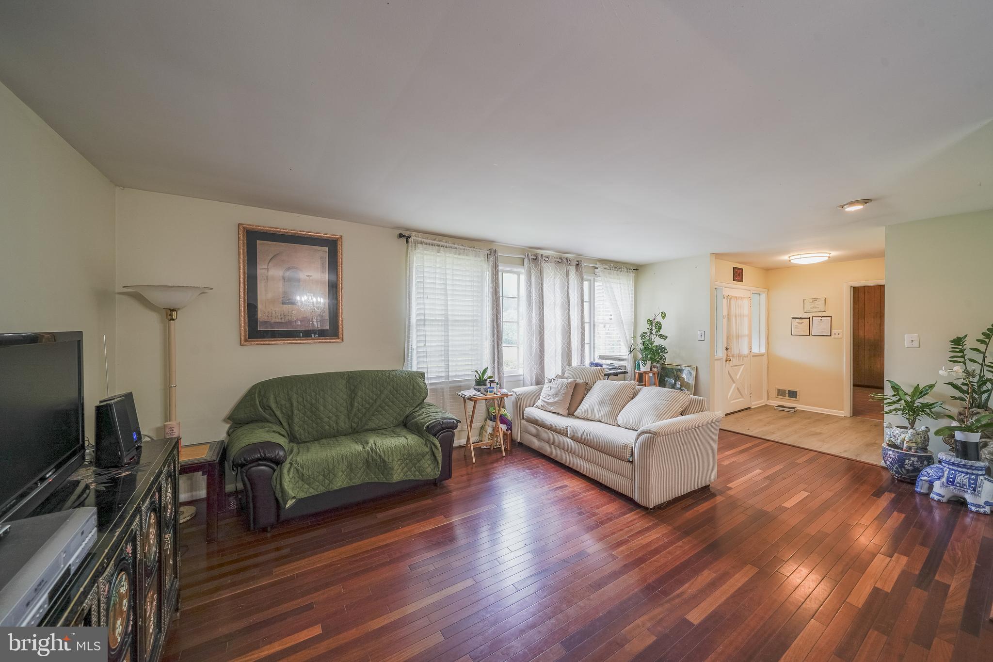 FRANKLIN KNOLLS - Residential