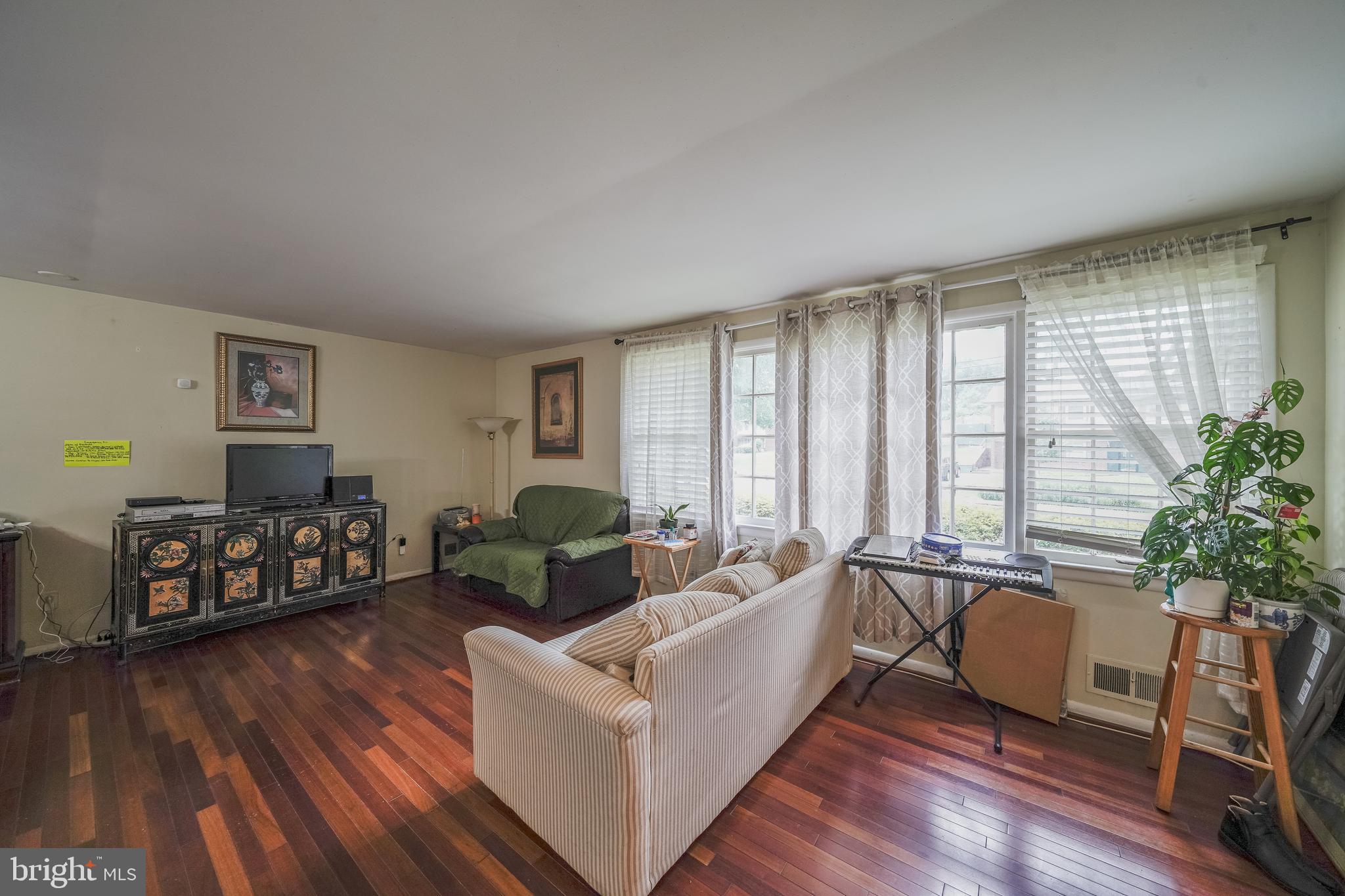 FRANKLIN KNOLLS - Residential